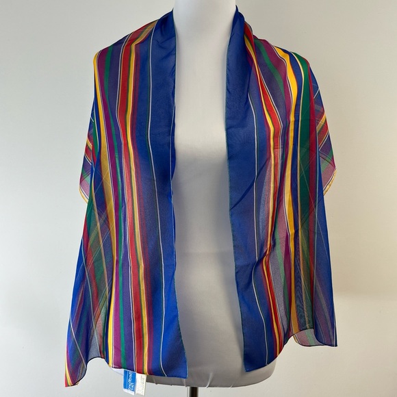 BEDFORD FAIR Vintage Scarf - Picture 3 of 6